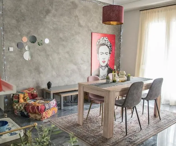 Be My Guest * Kavala